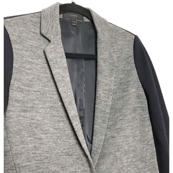 J CREW Sz 2 Contrast Knit Blazer
Gray Navy Wool Colorblock 11386
Schoolboy - Picture 6 of 8